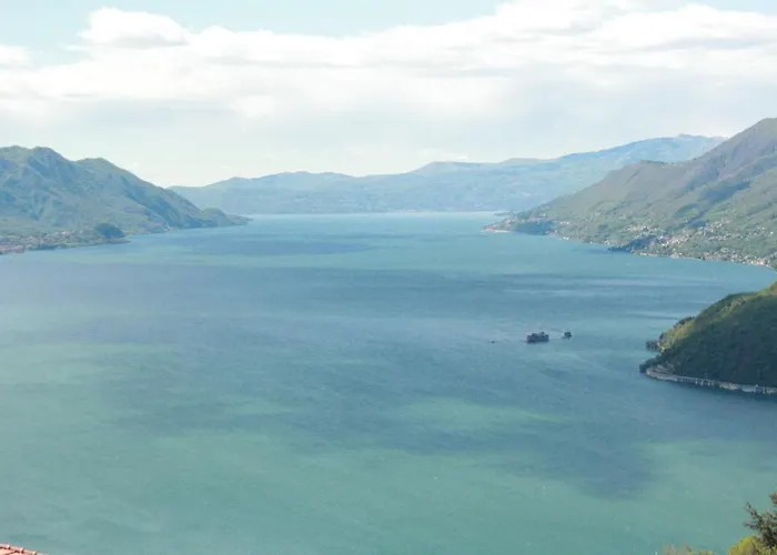 Vista Lago